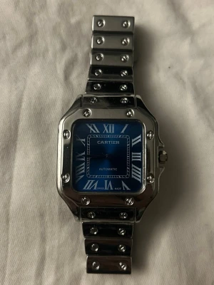 blå urtavla klocka - Inget fel på klockan som jag har känner till. Bara klockan INTE box.