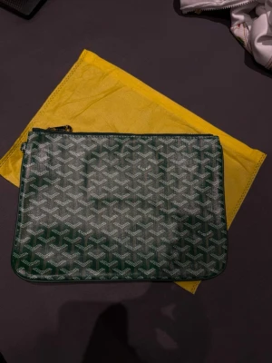 Gyoyard green mens handbag - Brand new and never used, very stylish and great quality.