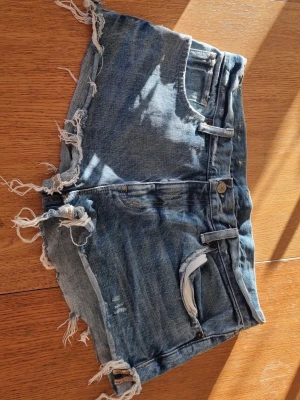 Låg midjade Ralph Lauren shorts - Säljs då de är för stora 