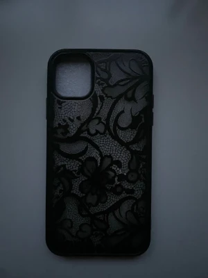 IPhone 11 - Mobilskal  - Helt nytt, jättefint mobilskal för iPhone 11, säljer då jag beställde fel modell❣️❣️