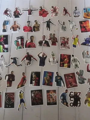 50st Fotbollsstjärnan Cristiano Ronaldo klistermärken  - Vattentåliga klistermärken som inte bleknar. Lätta att av, inga rester. (#546)
