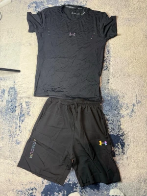 Svart Under armour set - Fint sommarset
