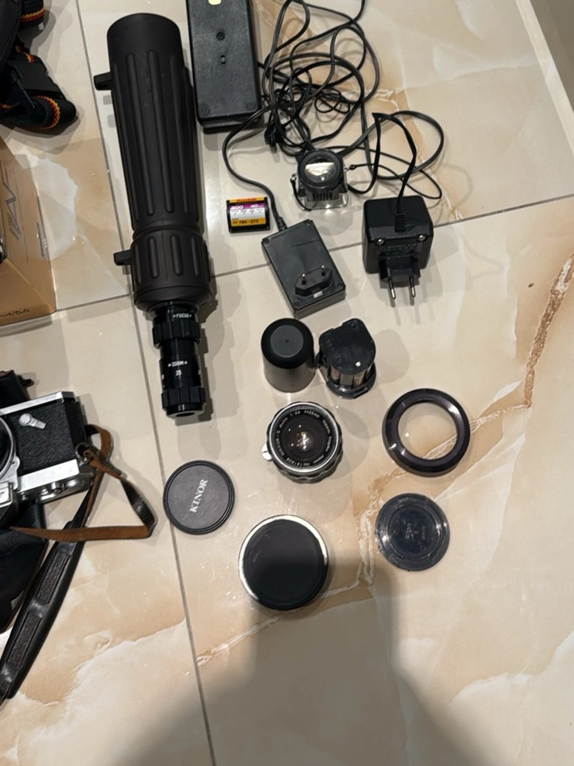 Nikon systemkamerapaket med tillbehör - 4