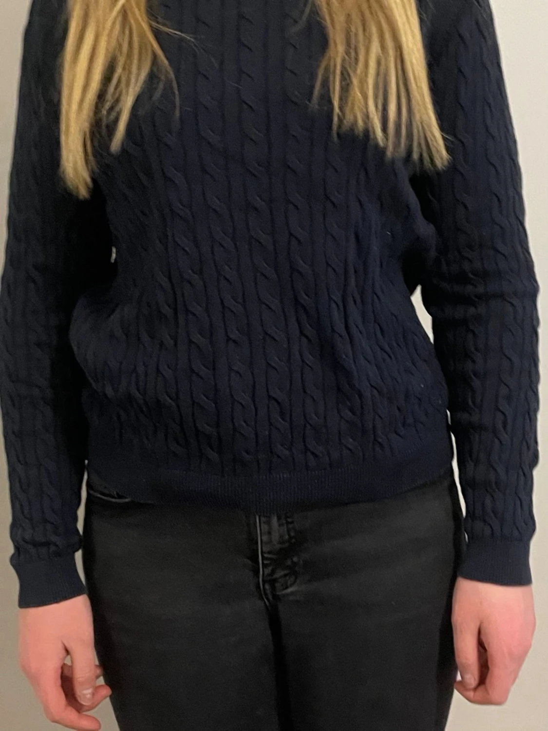 Stickad tröja