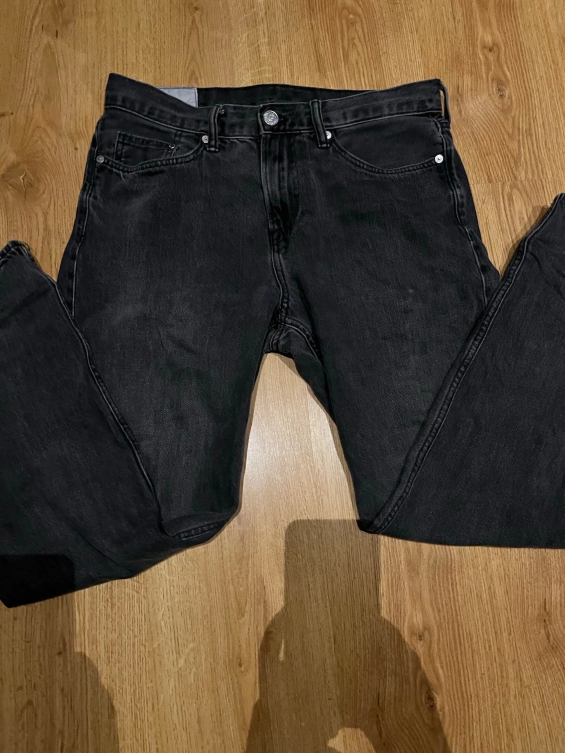 Svarta raka jeans - 1