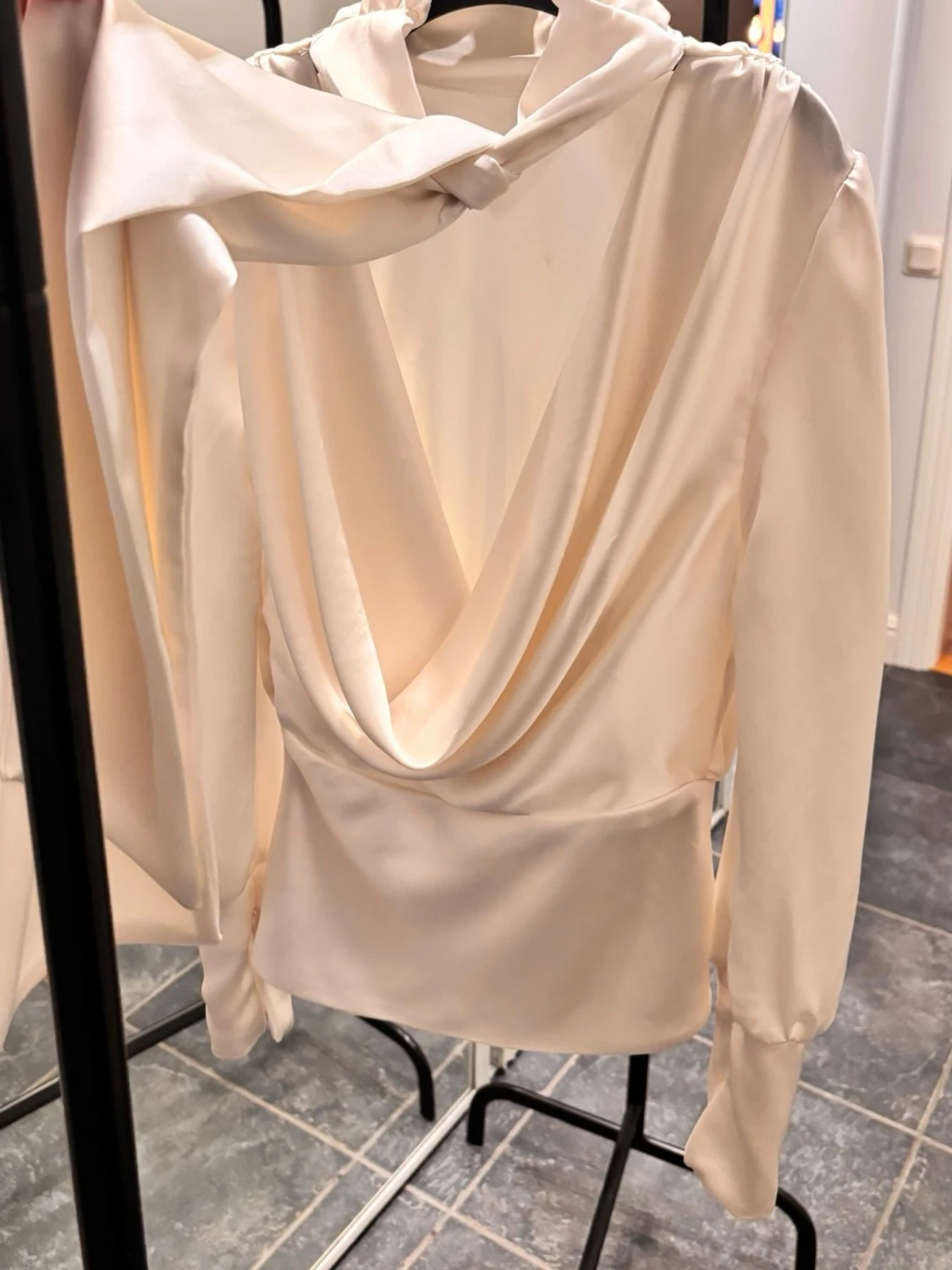 Zara satin blouse tie back  - 4