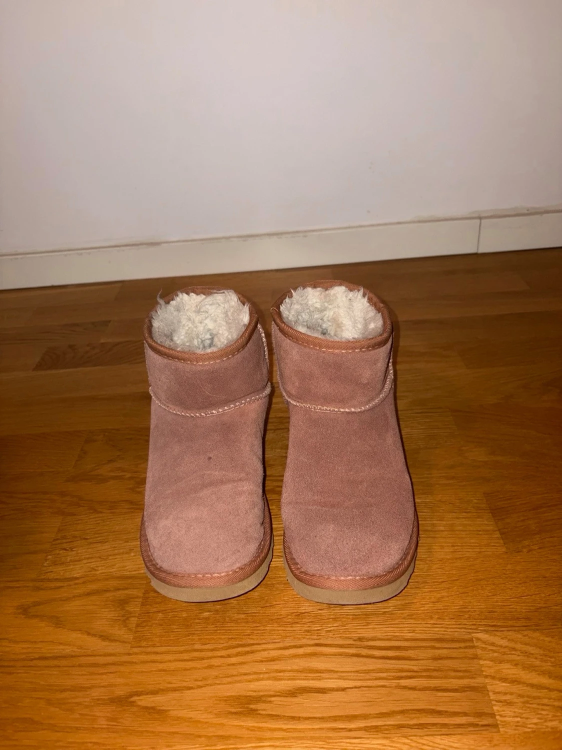 Rosa UGG boots med fårskinnsfoder - 2