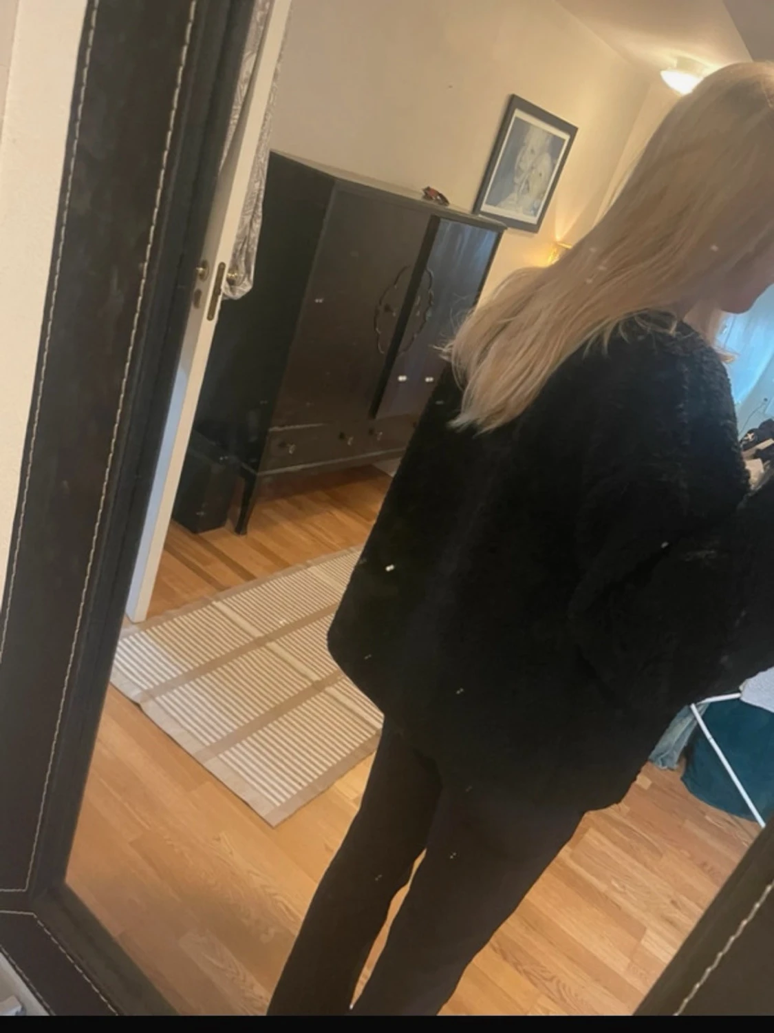 Svart teddyjacka med tryckknappar - 5