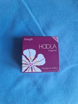 Benefit Hoola Bronzer Mini - Hoola original powder bronzer. 2,5g
