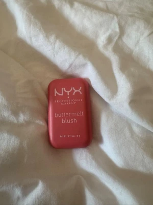 Nyx buttermelt blush  - Oanvänd 