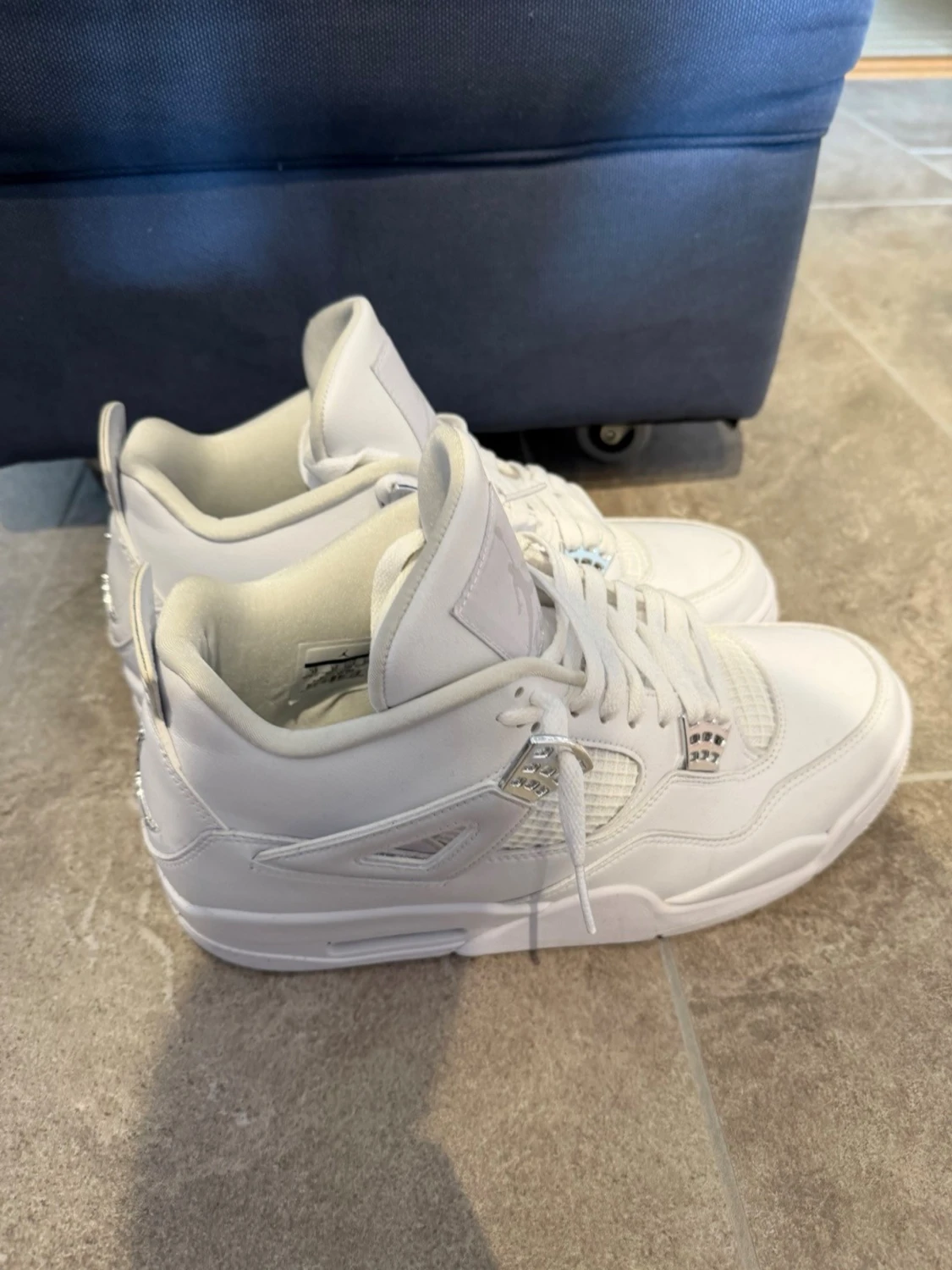 Vit Jordan 4 Pure Money 47,5 | Nike