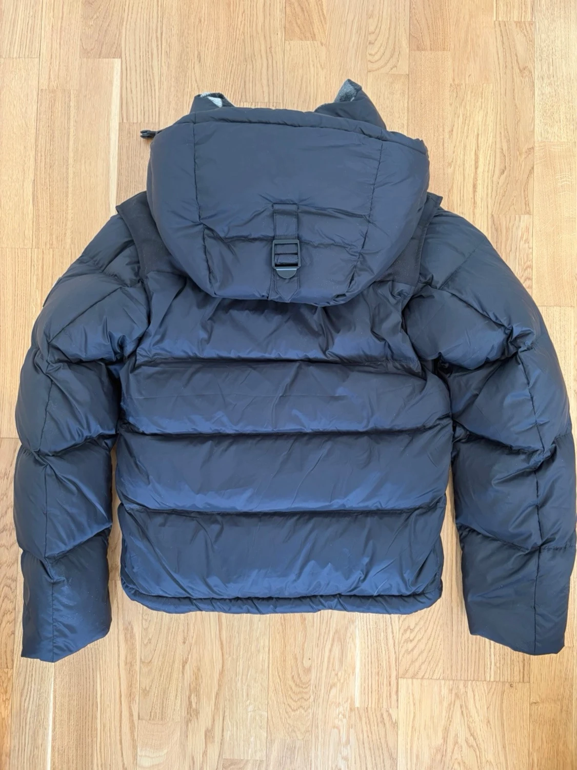 Svart pufferjacka Burberry - 5