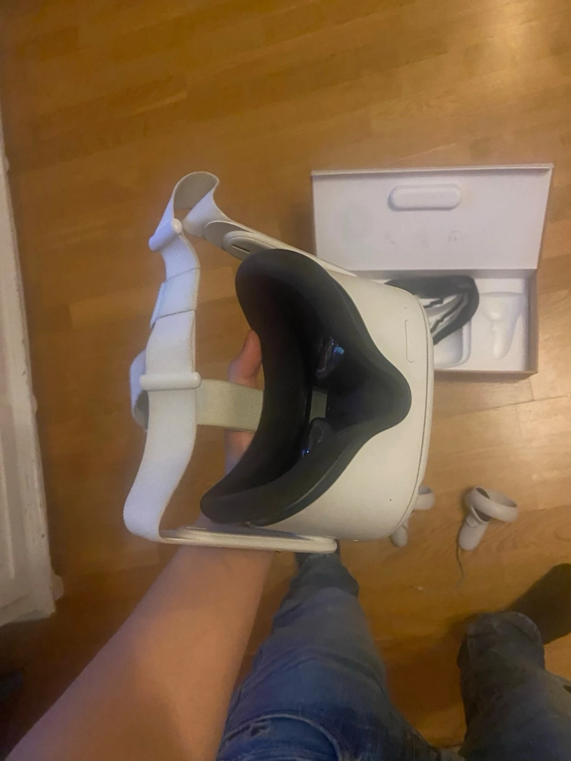 Meta Quest 2 VR-headset med kontroller - 4