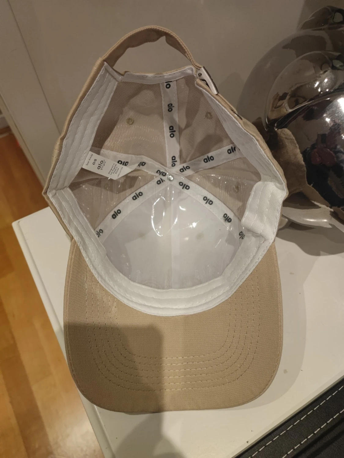 Beige keps från Alo - 2