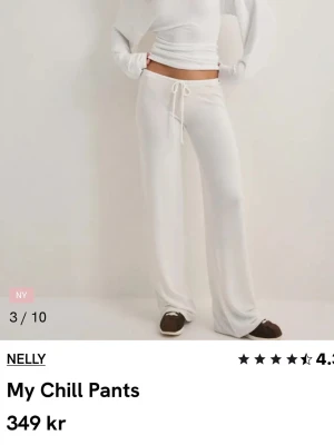 Nelly Byxor Vita - Väldigt fint skick! Stl S