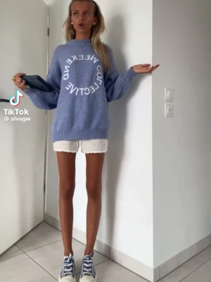 Stickad tröja - Super snygg stickad tröja!!