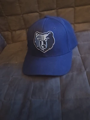 Nba keps - Andvänd några gånger. Luktar inget.