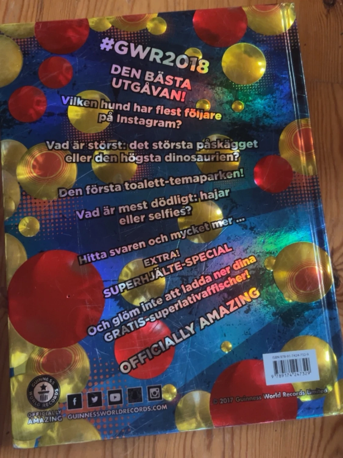 Guinness World Records 2015 & 2018 - 3