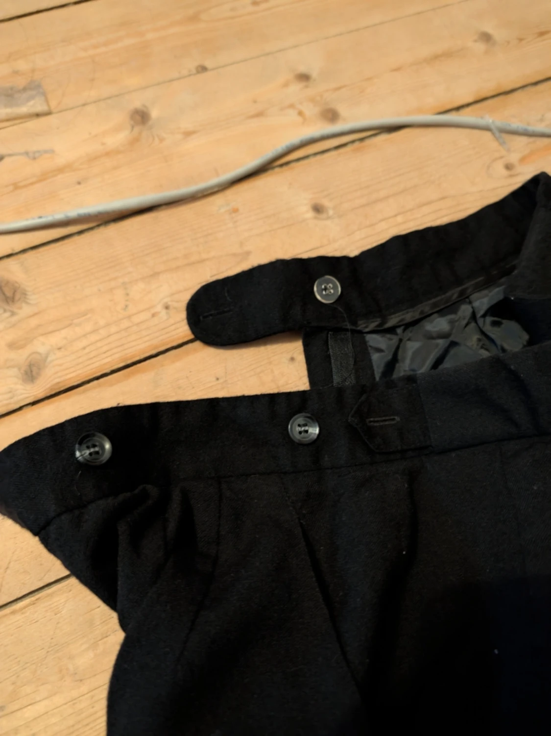 Vintage Svarta kostymbyxor från Harvé Benard - 2