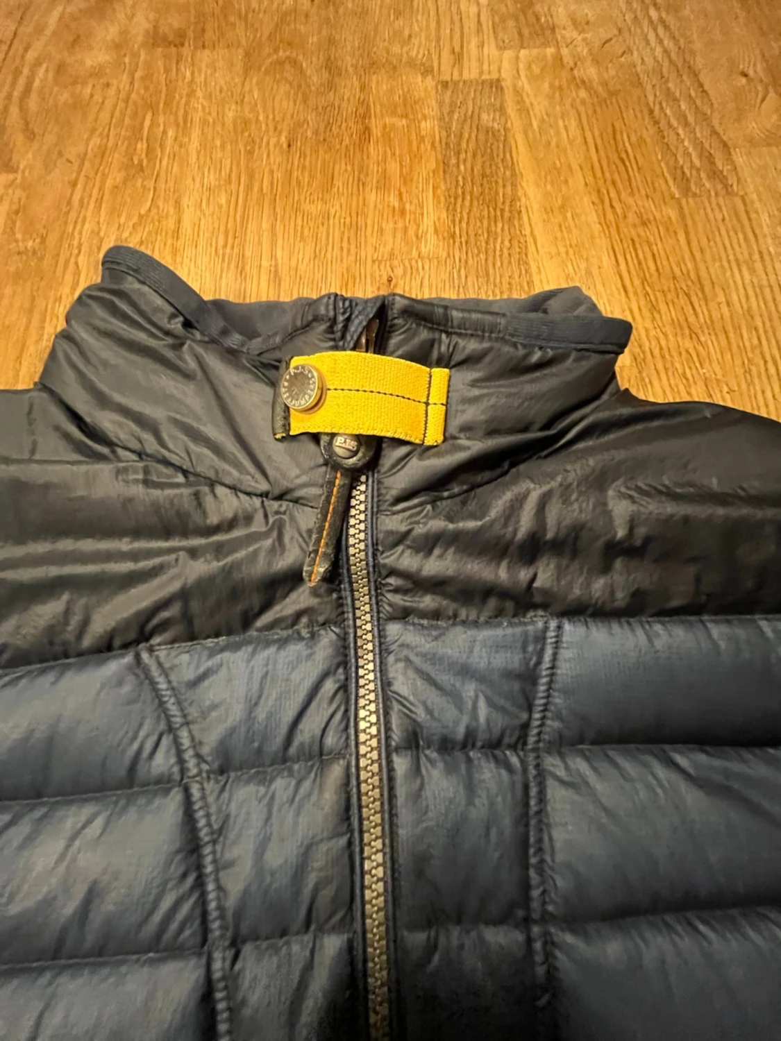 Mörkblå dunväst från Parajumper - 1