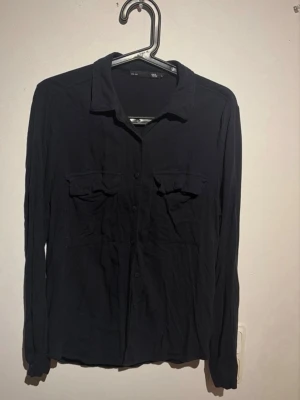 Skjorta ifrån lager 157 - Använd fåtal gånger