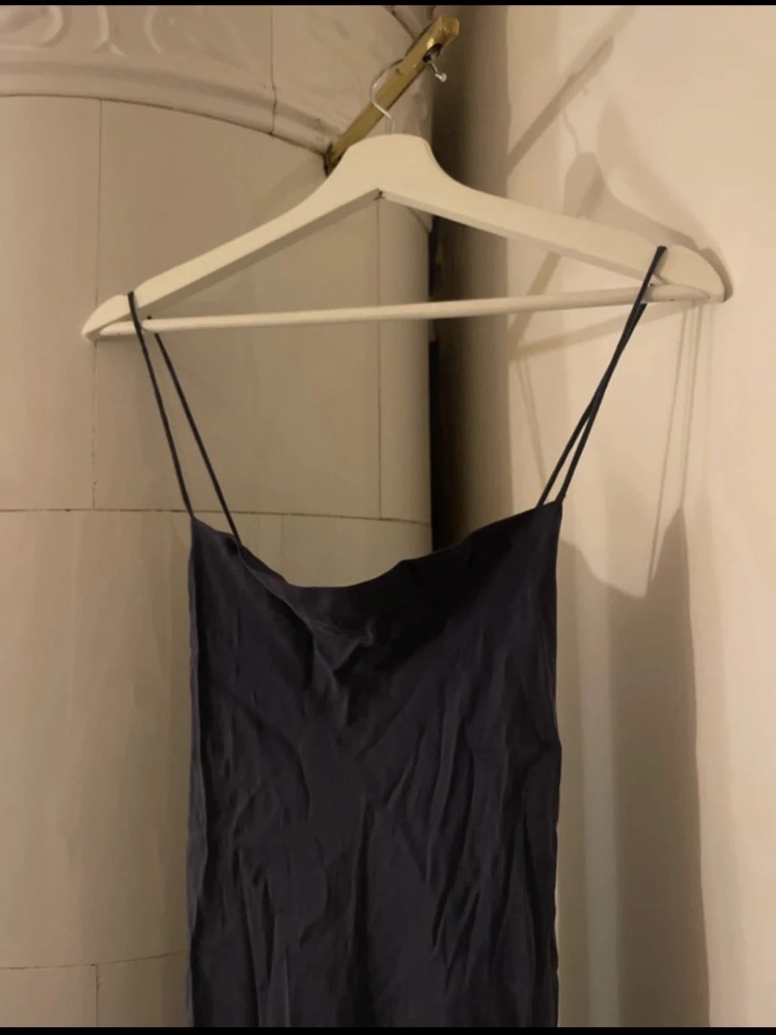 Mörkblå klänning - 1