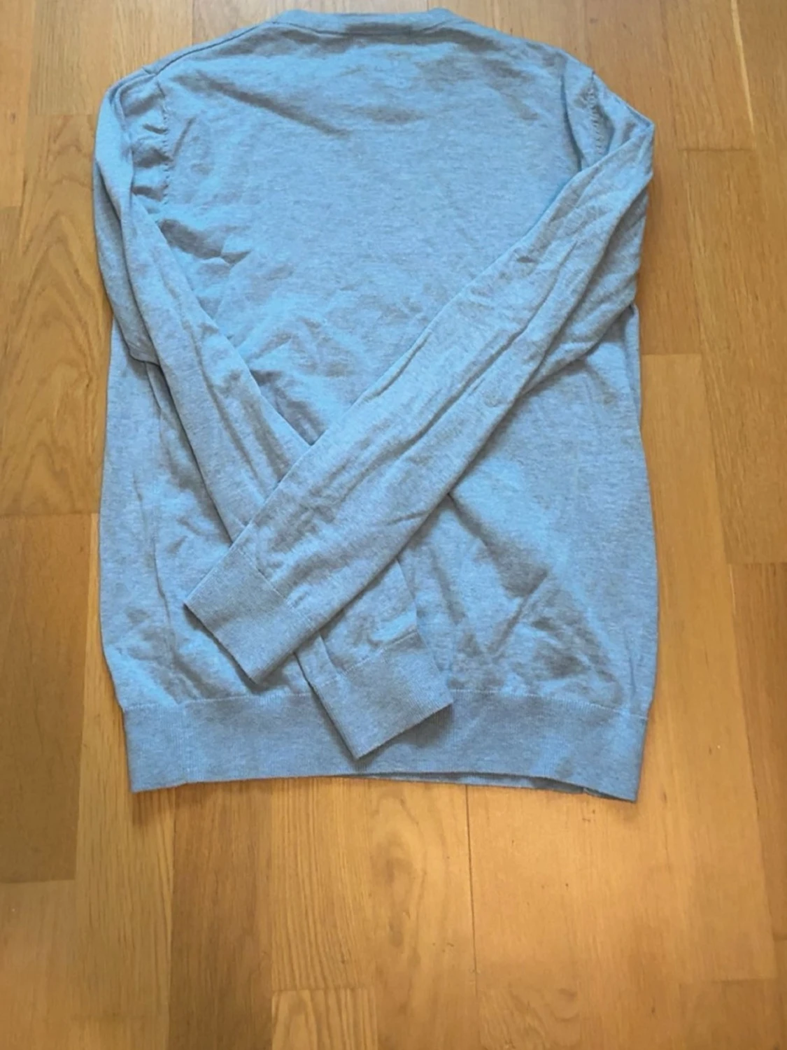 Ljusblå basic tröja - 1