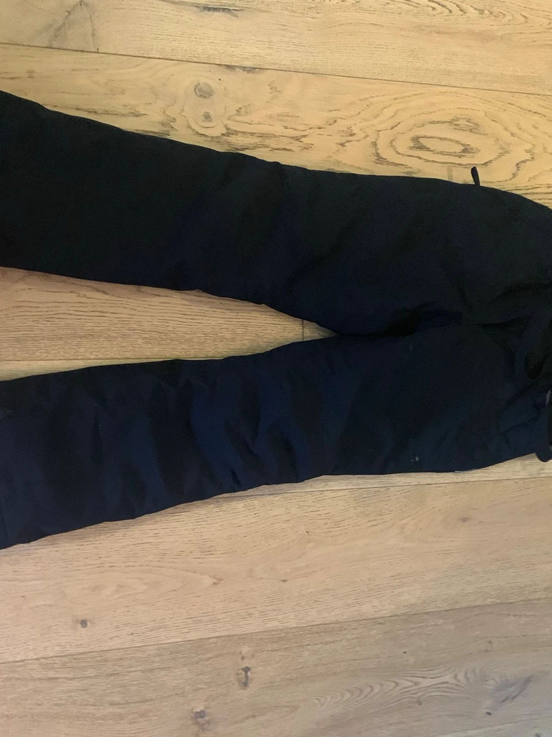 Svarta täckbyxor från McKinley