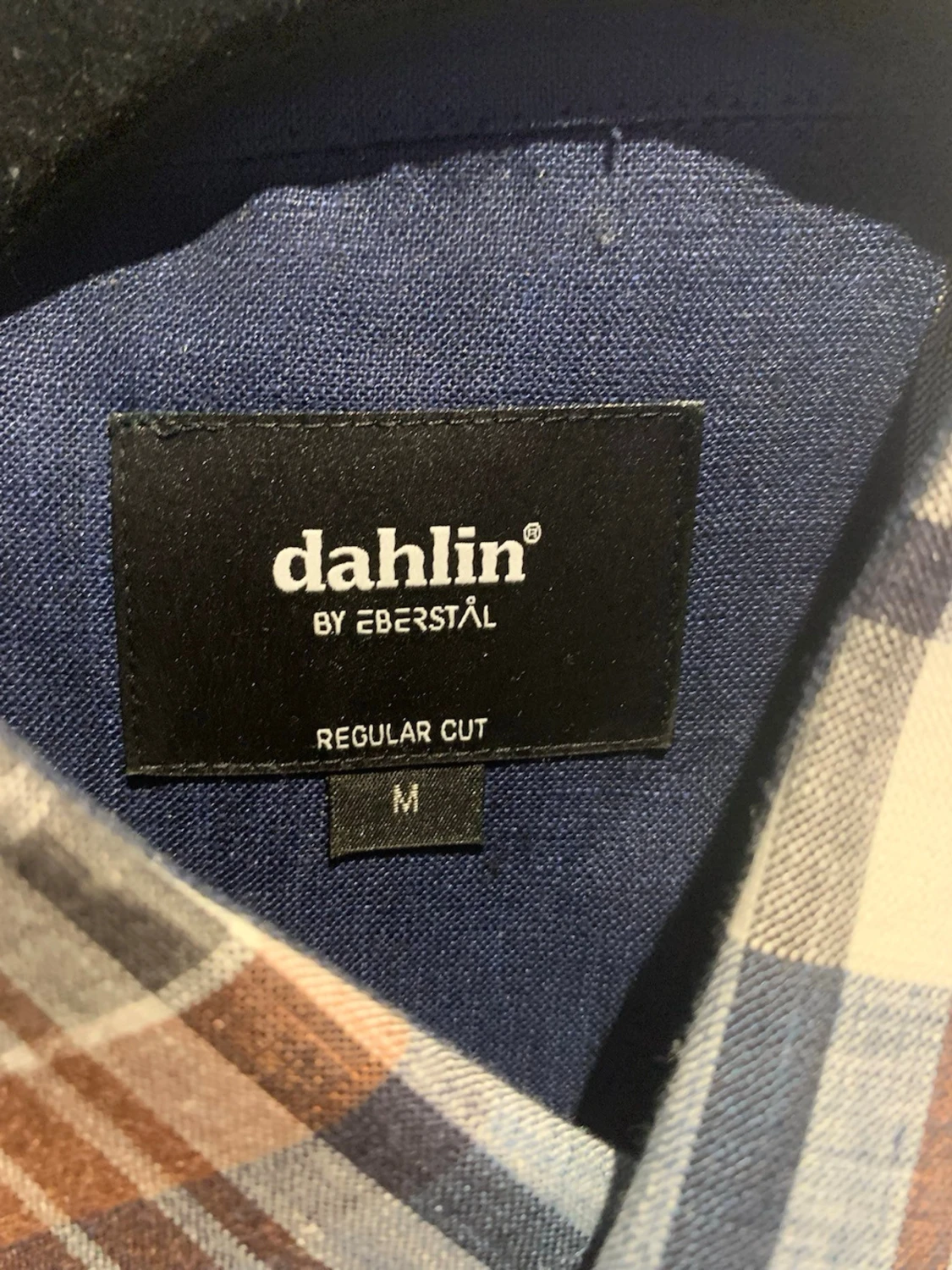 Rutig kortärmad skjorta från Dahlin - 1