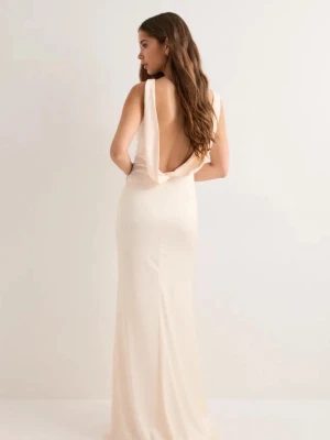 Balklänning Nelly.com - Klänning från Nelly.com, champagne färg. Stunner satin dress i storlek 34. 