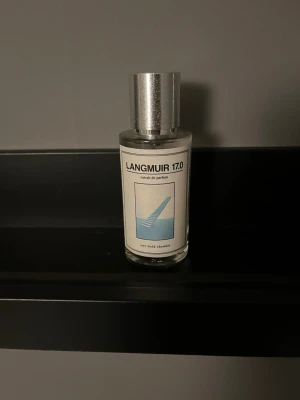 Langmuir 17.0 Eau de Parfum - Parfym från one bild chemist Langmuir 17.0.50 ml inspirerad av LV imagination. Helt oanvänd