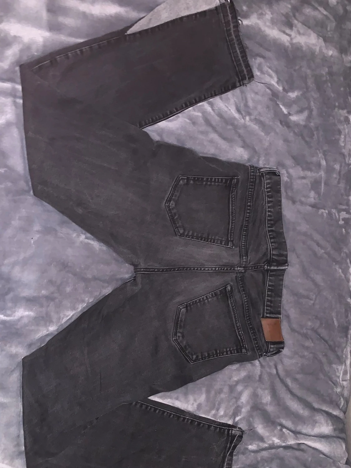 Svarta flared jeans - 1