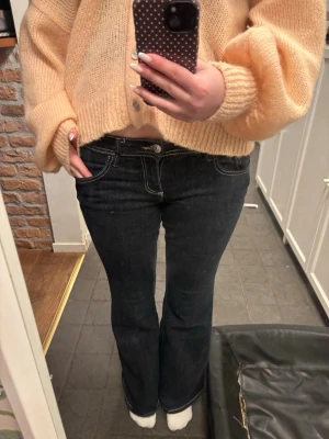 Gina jeans - Supersnygga jeans från gina med vita sömmar 