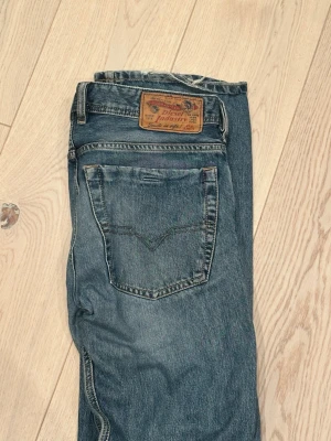Diesel jeans - Sköna diesel jeans bootcut W30 L32 inga defekter