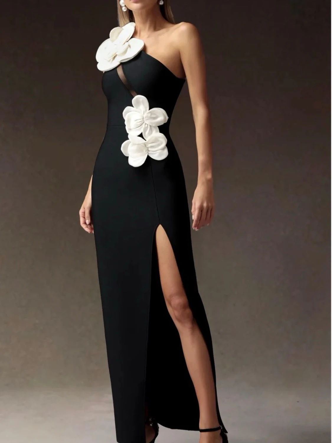 Svart långklänning 