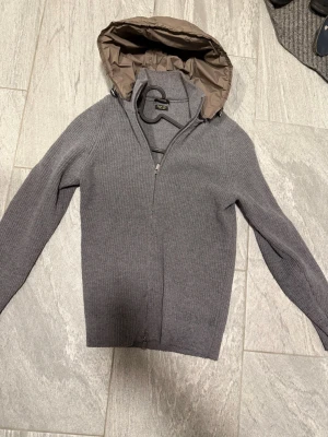 Massimo dutti cardigan - Skön massimo dutti cardigan, storlek M