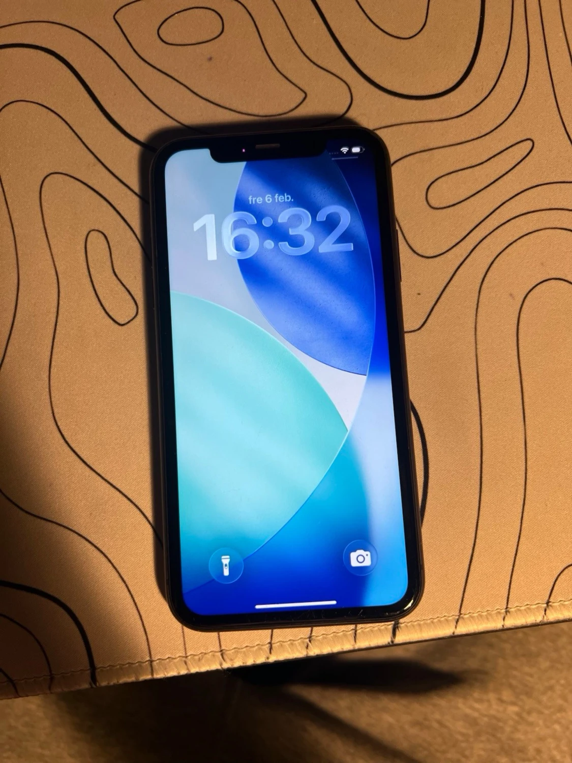 iPhone 11 - Bra skick - 2