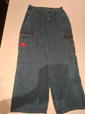 Baggy jeans - Skriv om du har några funderingar 