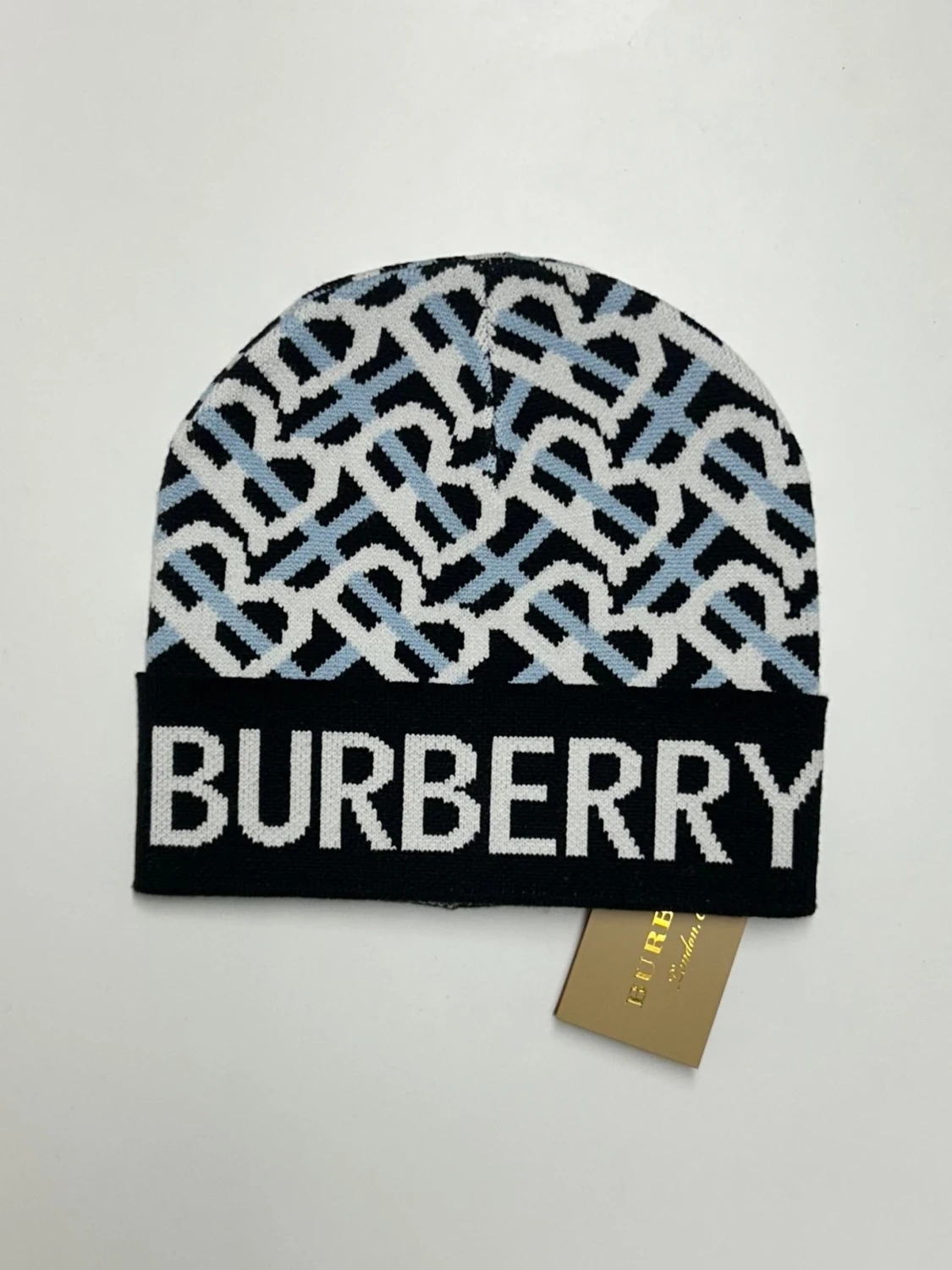 Burberry Mössa 