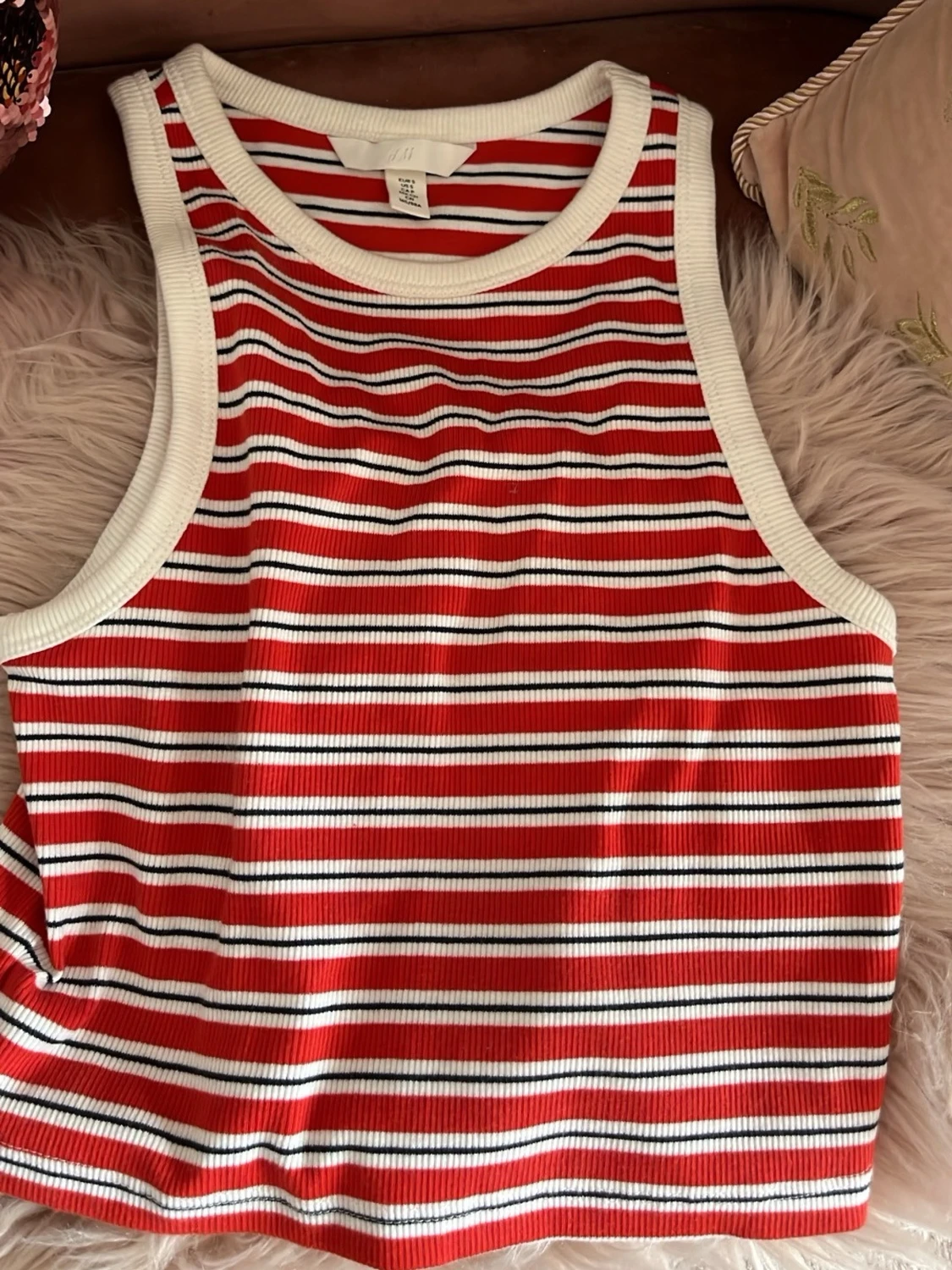 Randig ribbad linnetopp röd/vit