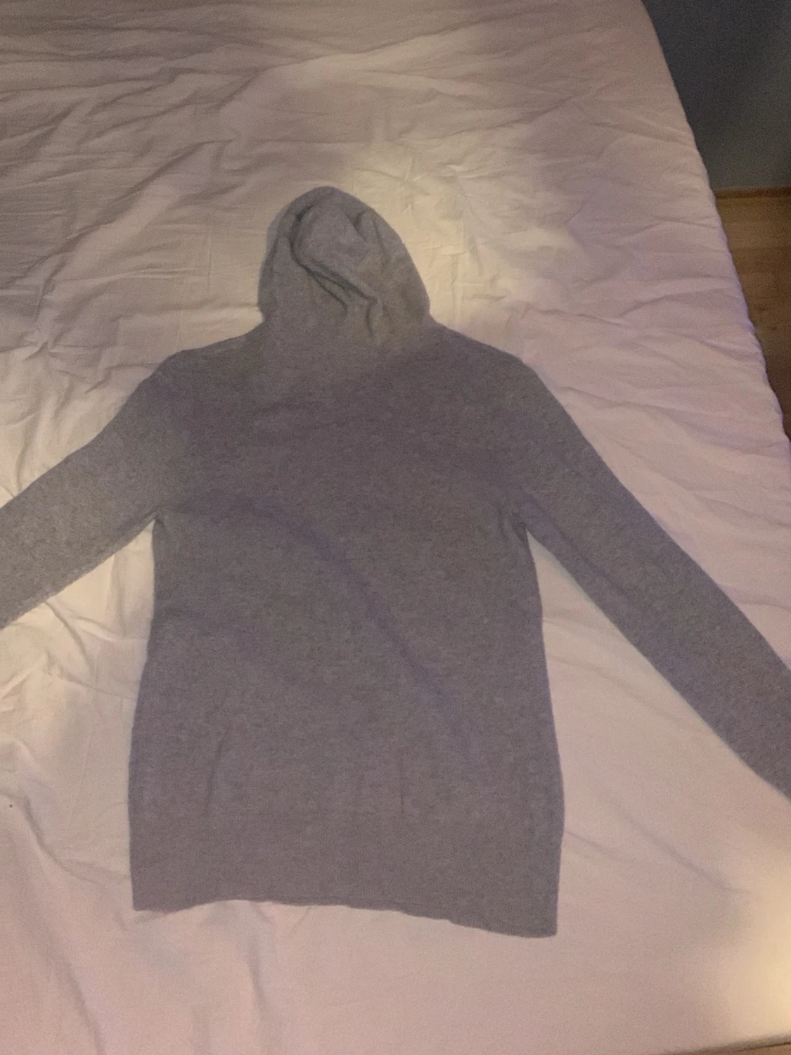Grå Kashmir hoodie  - 1