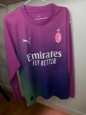 AC Milan långärmad matchtröja | Puma | L - Helt Ny. Storlek L 