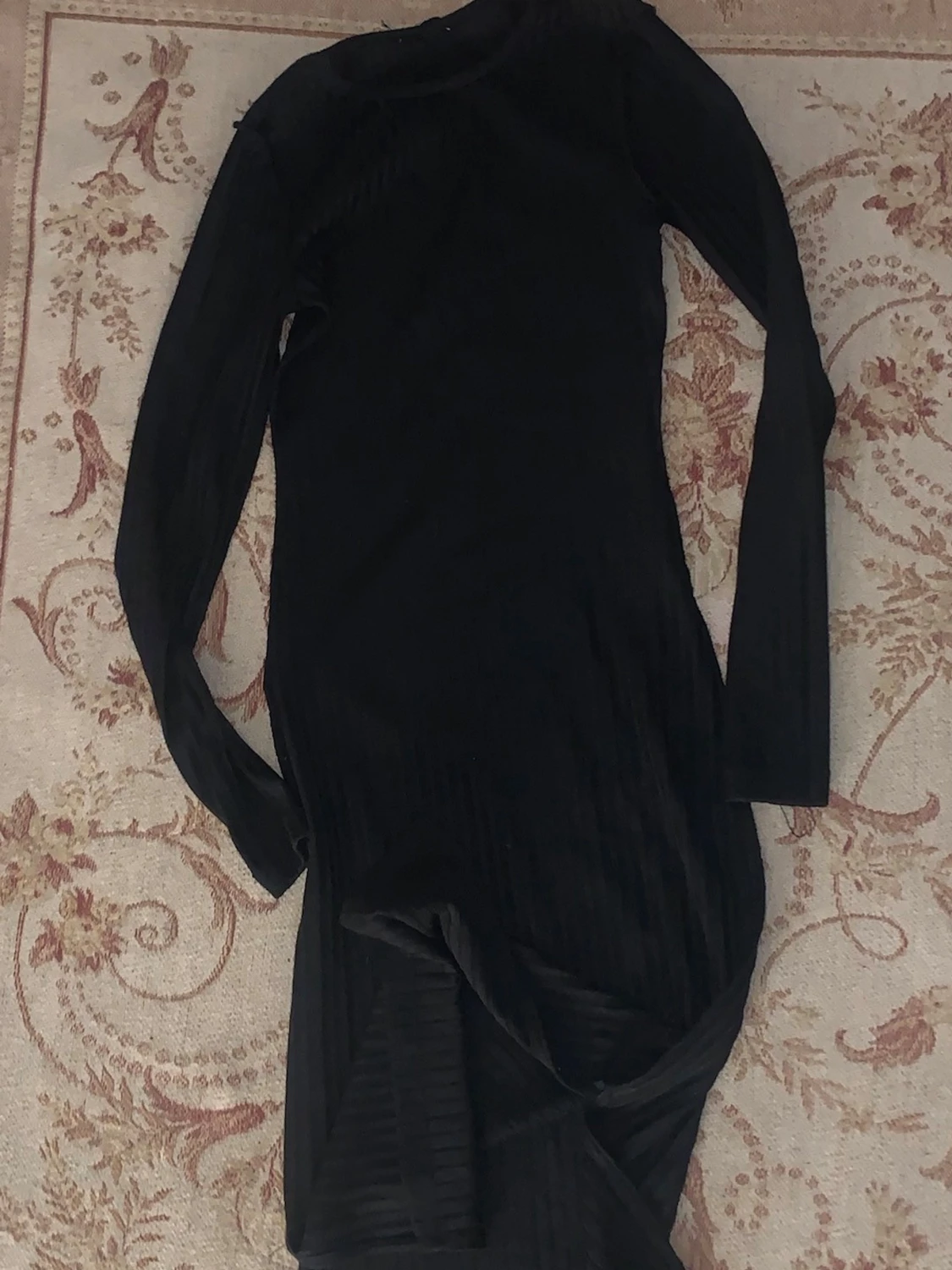 Svart långärmad klänning med slits Nakd - 1