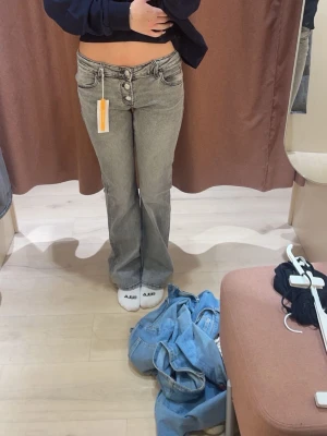 jeans - jeans från gina young i storlek  170