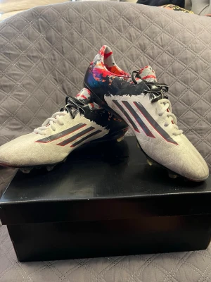 Adidas adizero  -  Adidas Adizero Messi storlek 42 