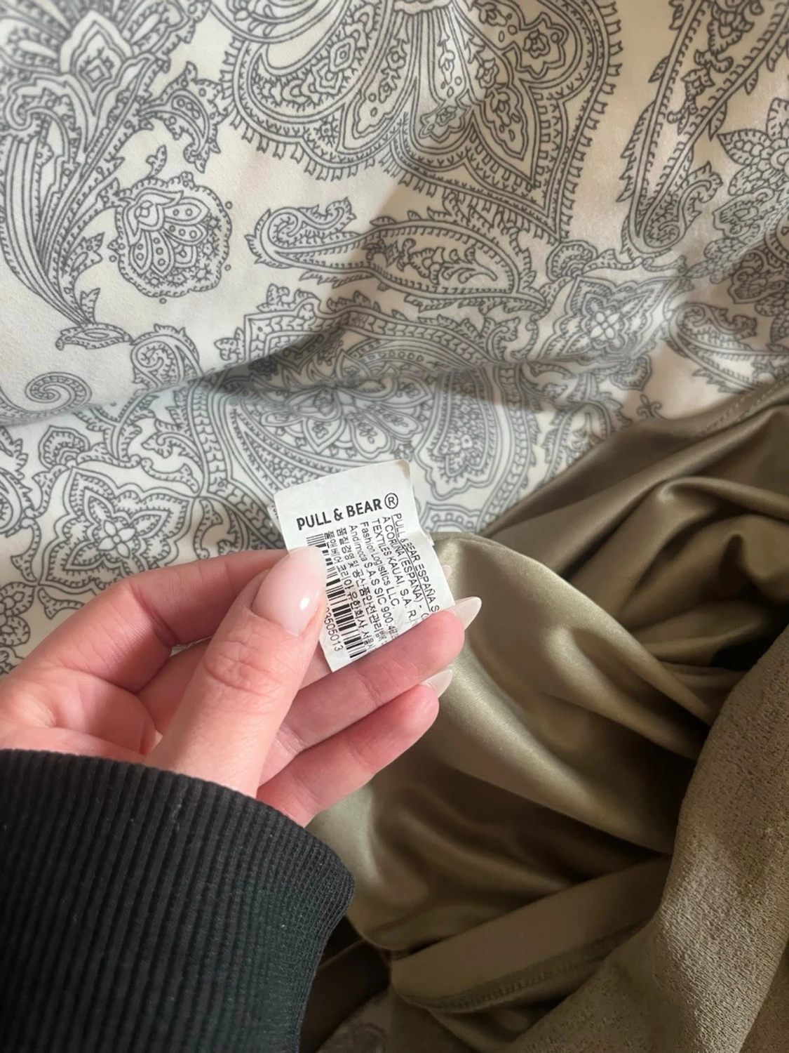 Grön kort klänning med snörning från Pull & Bear - 2