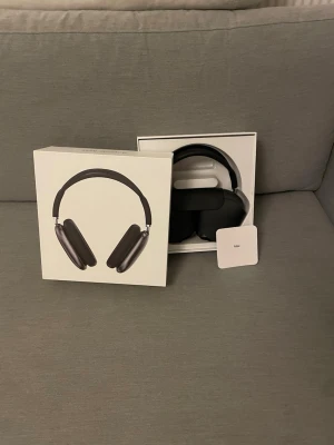 AirPods MAX - Skriv vid frågor