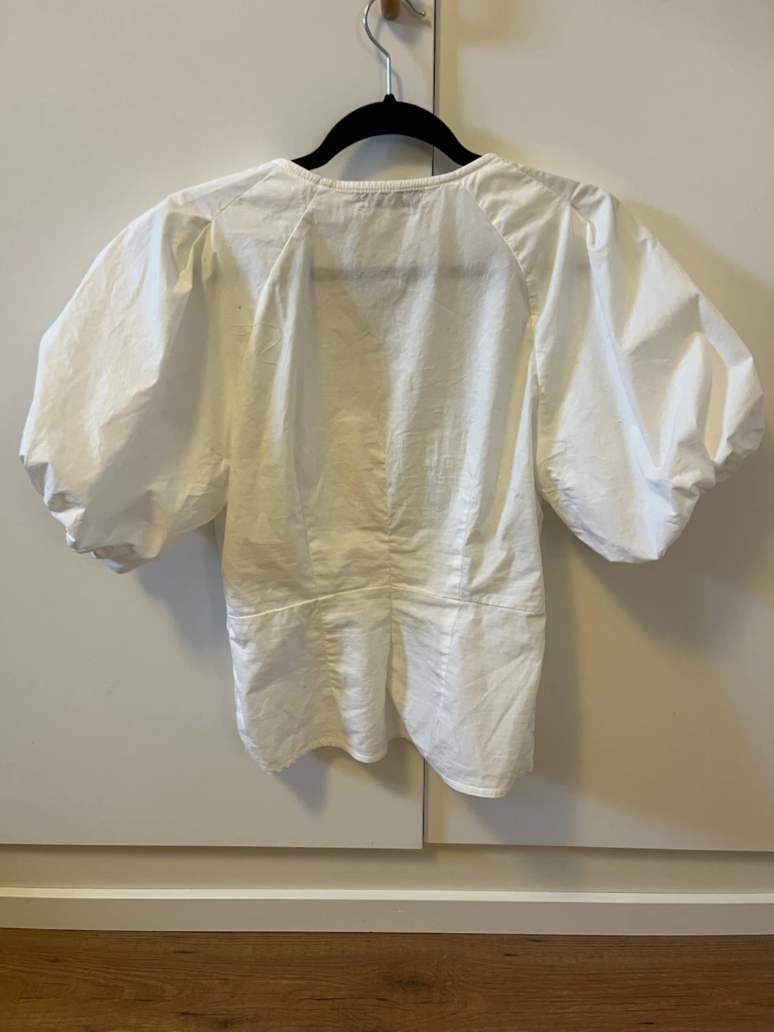 Vit puffärmad blus från Chelsea - 1
