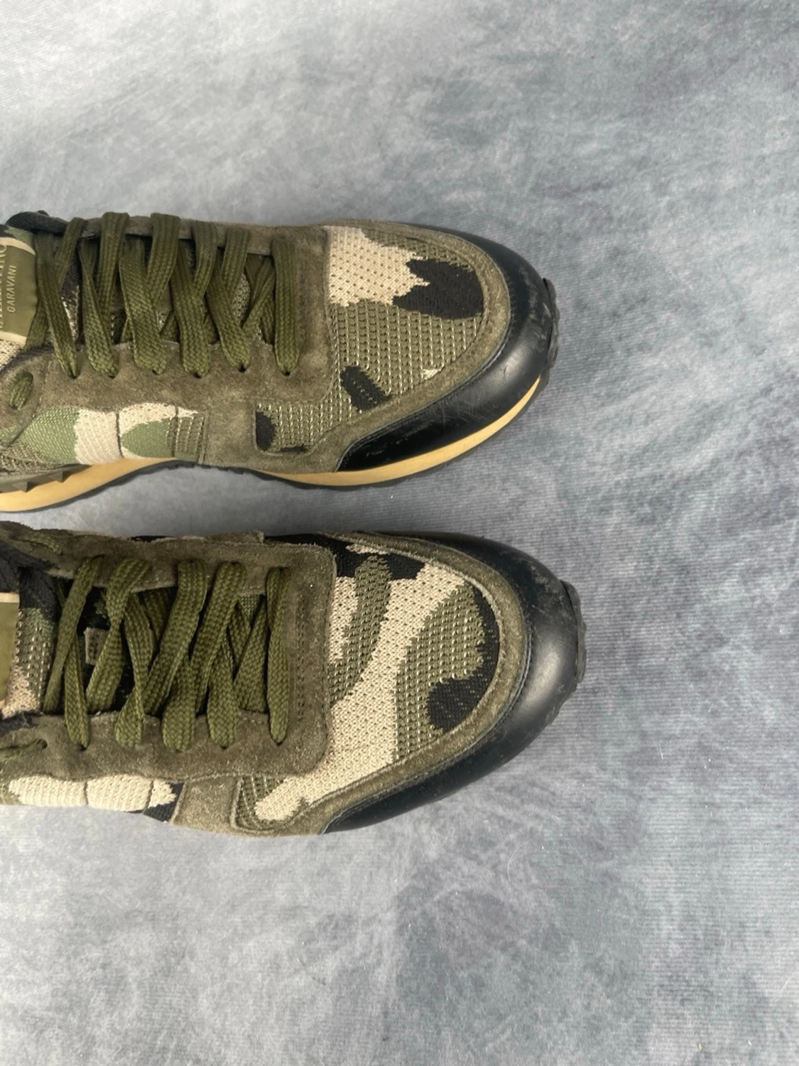 Valentino Rockrunnee - 1