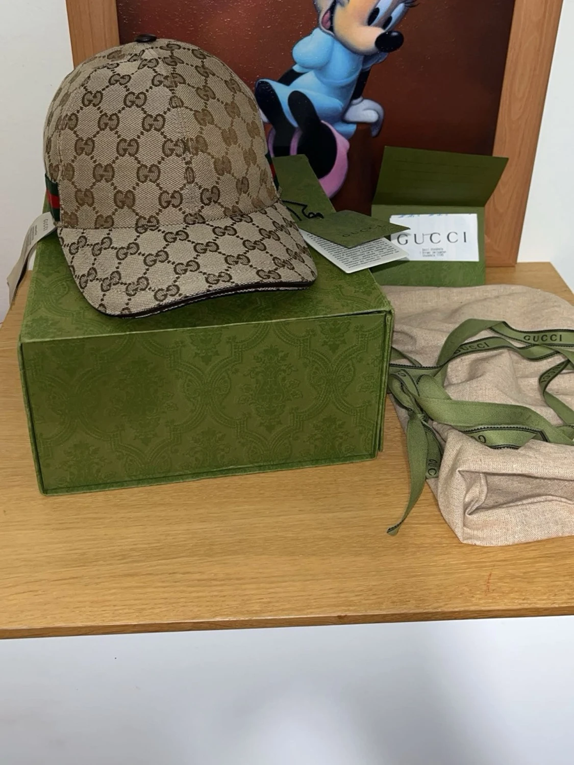 Beige GG Supreme keps från Gucci - 1